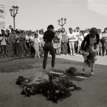 1979an Guardia Zibilak hil zuen Gladys del Estali omenaldiaTuteran.

Kutxateka.eus web gunetik jasotako irudia.

Bilduma:56608243