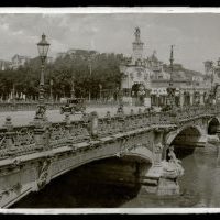 Maria Cristina zubia eta tren-geltokiaren ingurua (1928-1948).
Egilea: Gregorio González Galarza
Emailea: STM