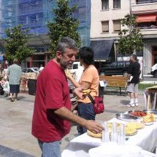 Irudian, Plaza Berrin antolatutako bigarren eskuko azoka.