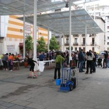 Talo postua eta barrikotea Euskal Preso eta Iheslariekiko Elkartasun egunean.