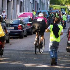 Jaietan egindako kronoeskalada auzoan zehar Baztenerarte